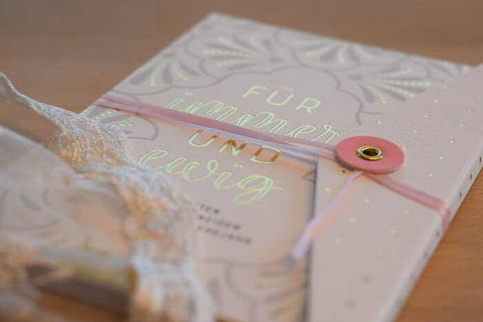 Hochzeitsgeschenke | Persönliches, individuelles Buch für das Hochzeitspaar