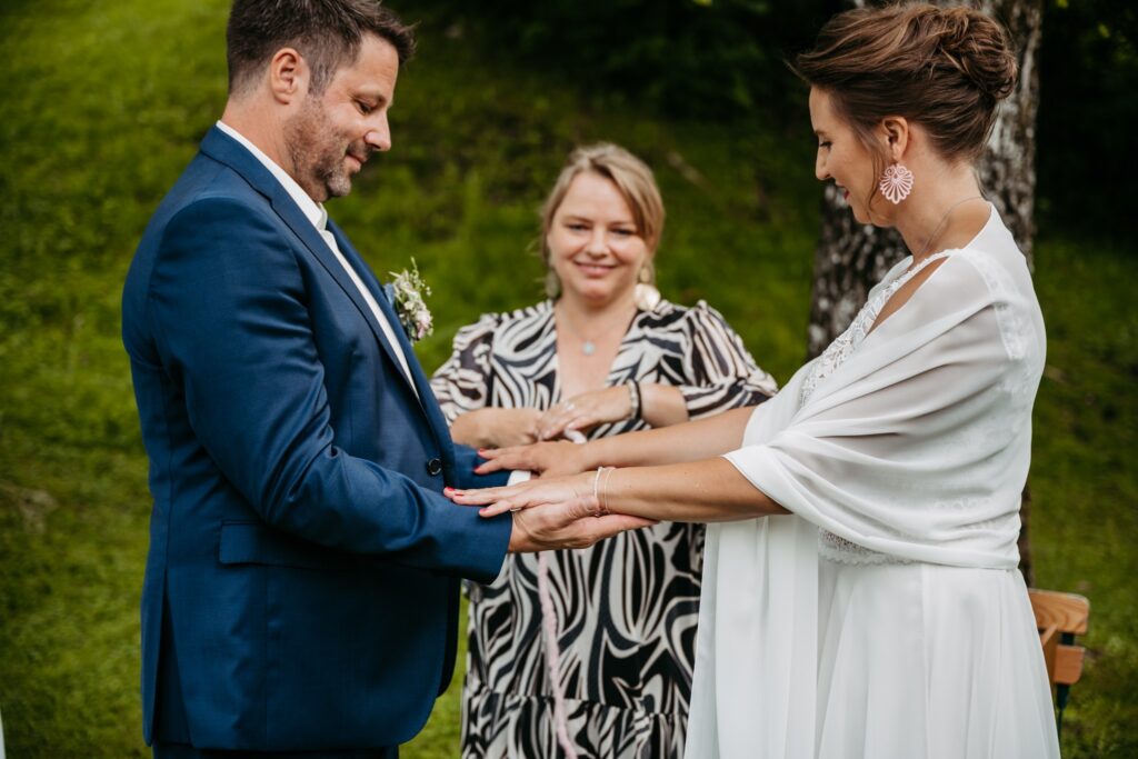 Freie Rednerin Manuela Scherzer