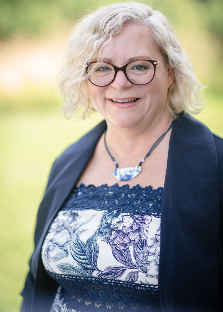 Traurednerin Sigrid Sudi